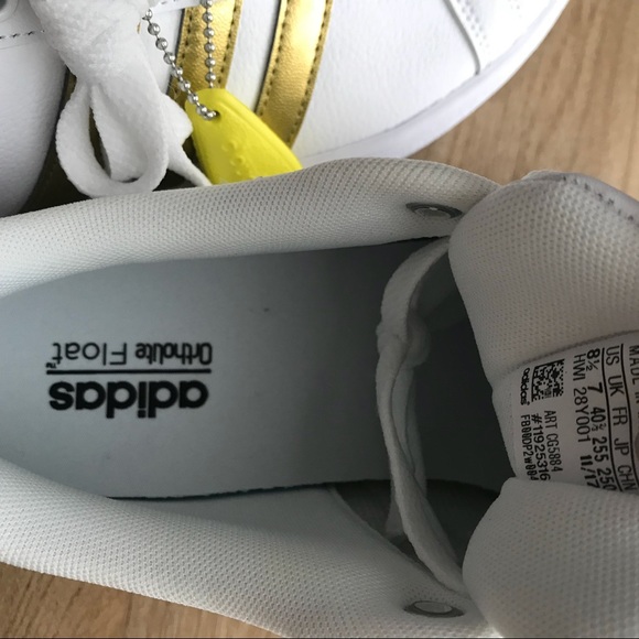 NWT Adidas Cloud-Foam Sneakers - Picture 4 of 6